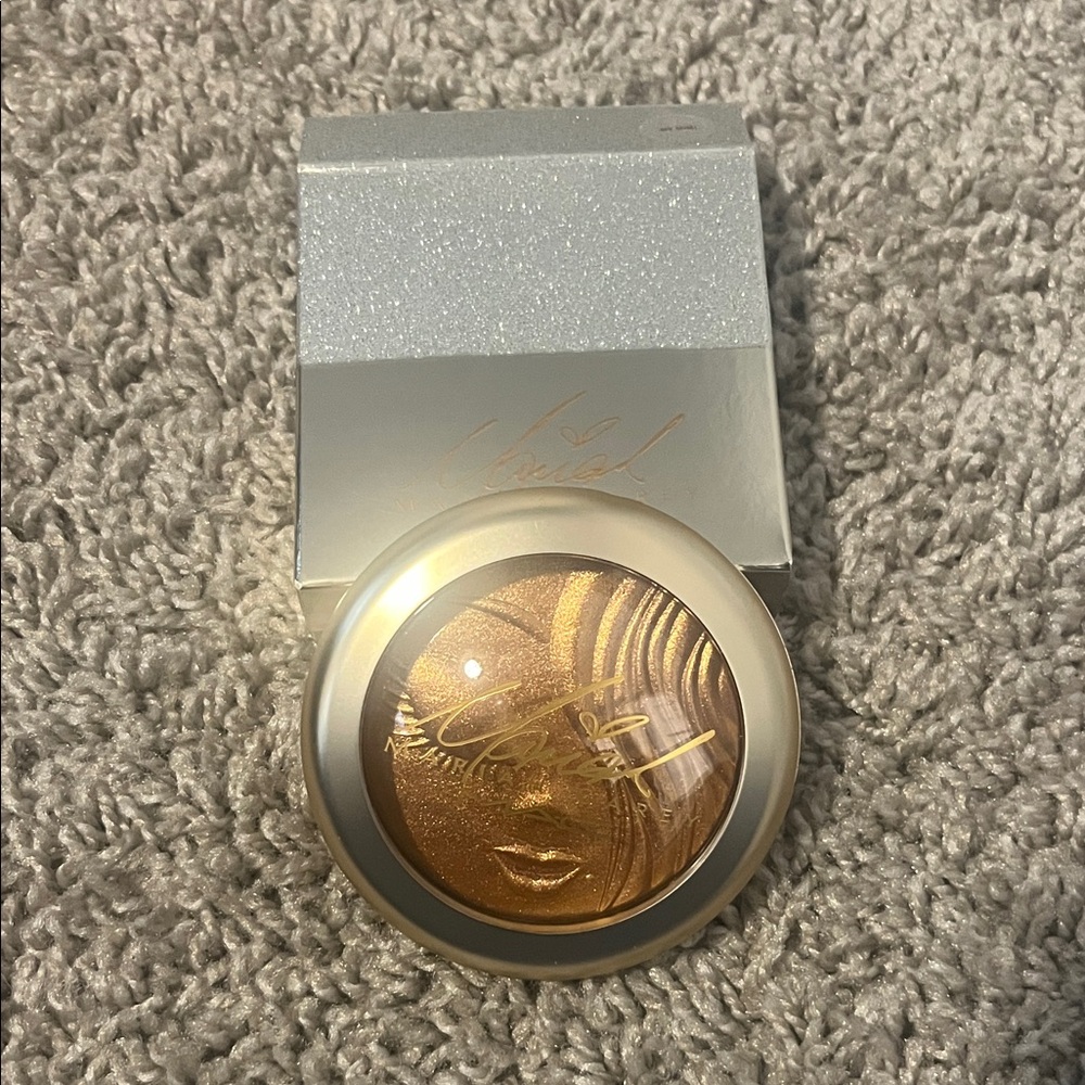 MAC Cosmetics Highlighter - Gold and Bronze